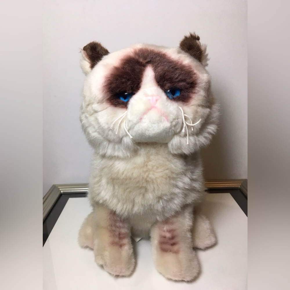 Gund Grumpy Cat Stuffy Approximately 9.5 Inches Tall
